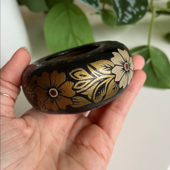 Vintage Small Mini Painted Floral Wood Vase - Picture 15 of 16